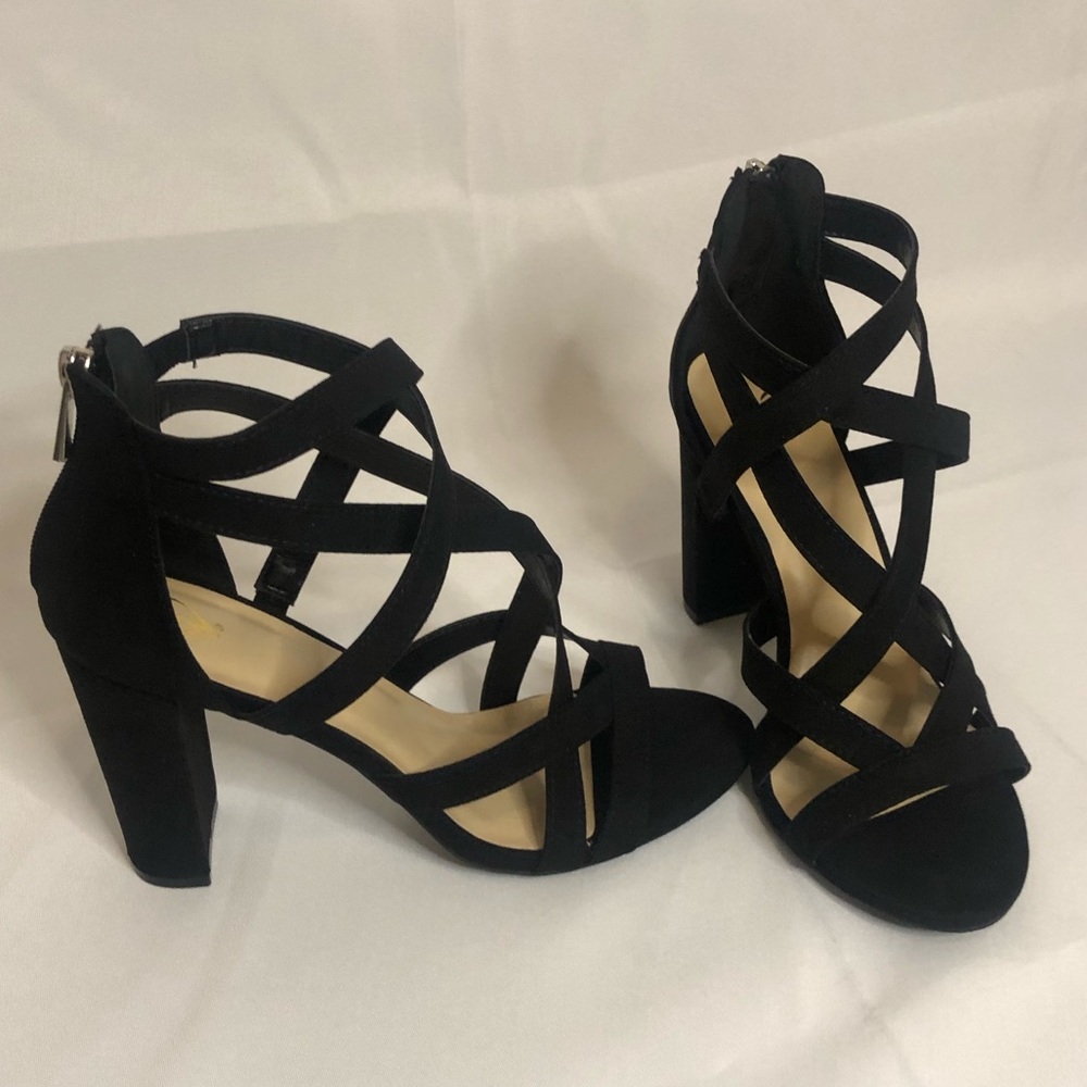 Windsor Black Heels